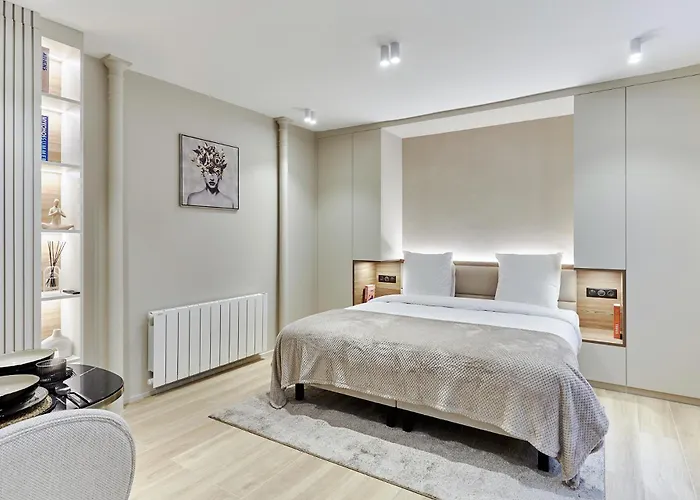Studio Center Of Paris By Studio Prestige